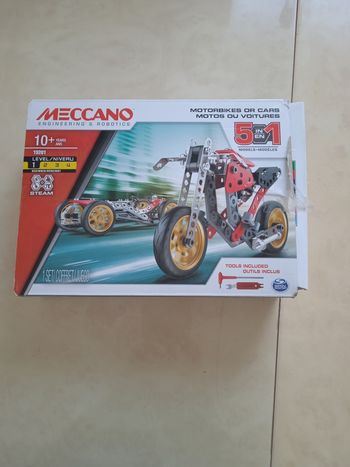 Meccano moto et voiture