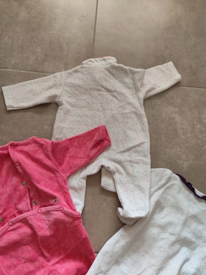 Lot 3 pijamas 1 mois - photo numéro 11