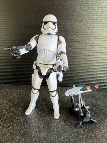 Storm Trooper du premier ordre - Figurine Star Wars 11cm