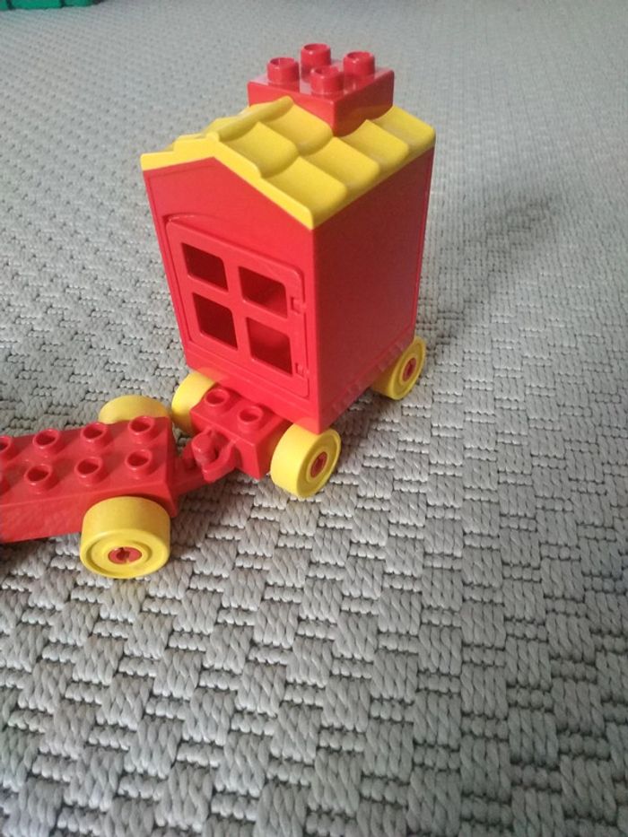 Train Lego Duplo - photo numéro 3