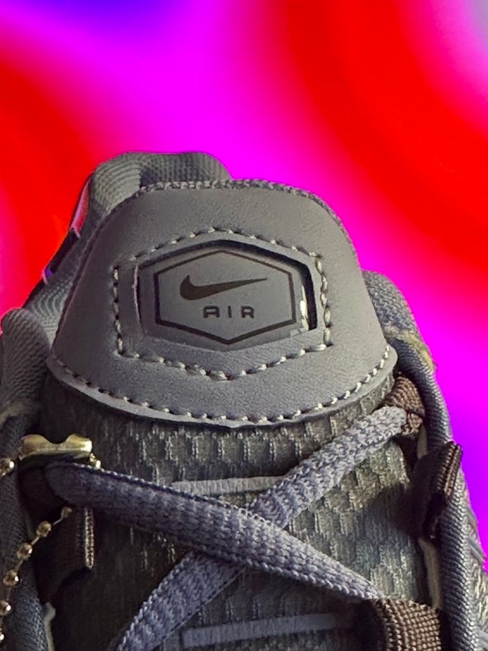 Nike Tn Air Max Plus neuves taille 43  avec boîte – envoi express - photo numéro 6