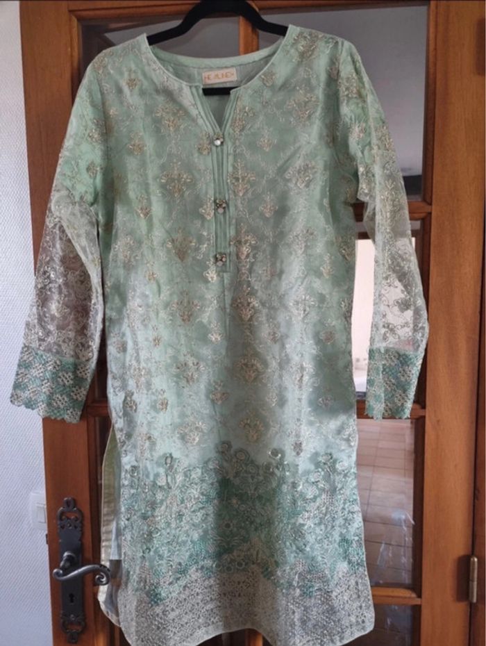 Ensemble robe pakistanaise indienne Bollywood