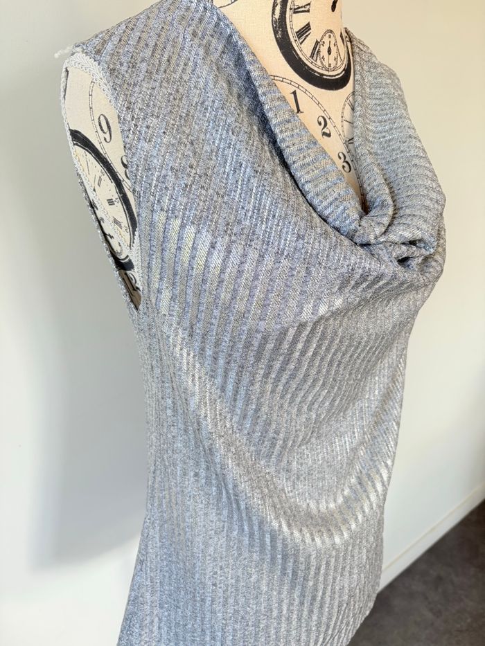 Top argenté - photo numéro 5