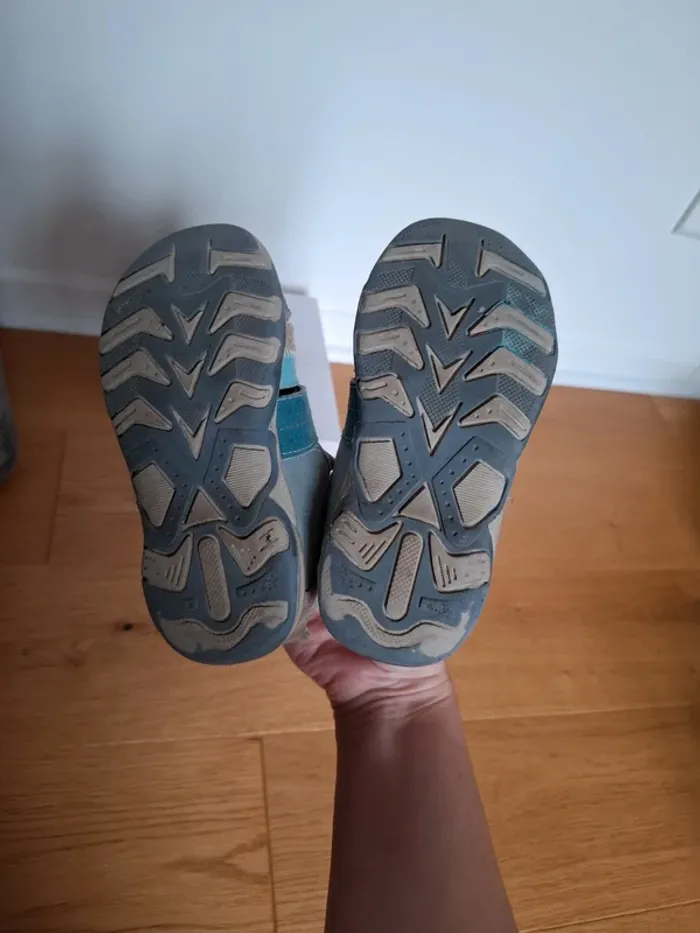 Sandales en cuir bleu - 24 - très bon état - photo numéro 8