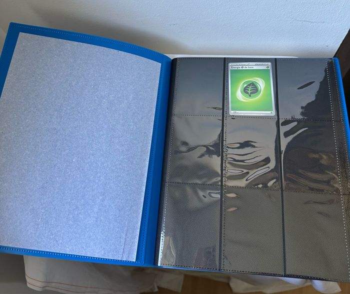 Album de rangement Bleu ciel/ Portfolio qualité premium 360 places Pokémon - photo numéro 2
