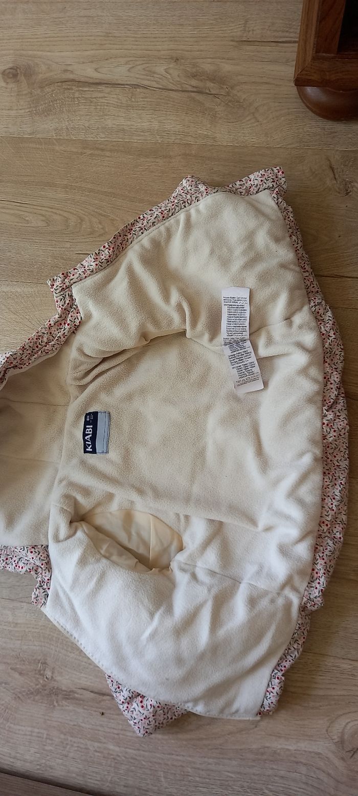 Manteau kiabi - bébé fille 6 mois - photo numéro 3