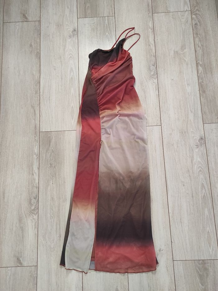 Robe longue fendue Pull & Bear marron et beige taille XS 34