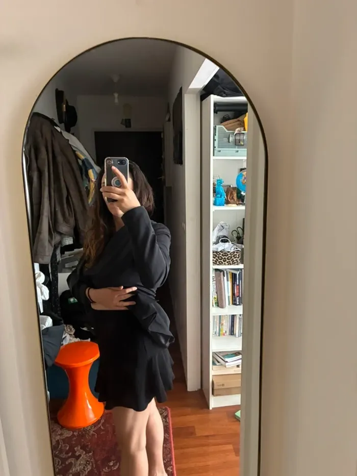 Jupe short  noire - photo numéro 2