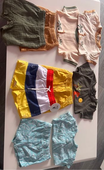 Lot de vêtements
