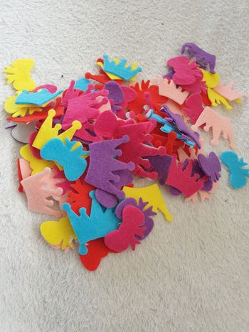 Lot de +de 100 autocollantes multicolores