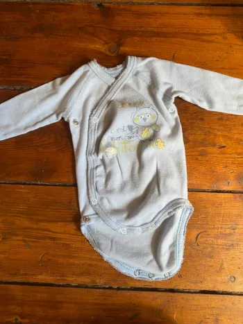 Body croisé gris – Sans marque – 1 mois