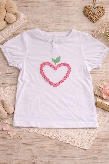 T-shirt Obaïbi — 18 mois (80 cm) — très bon état