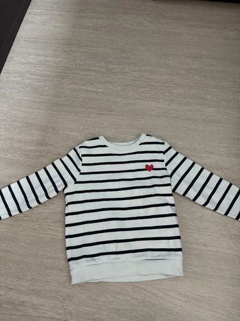 Sweat kiabi marine 6 ans