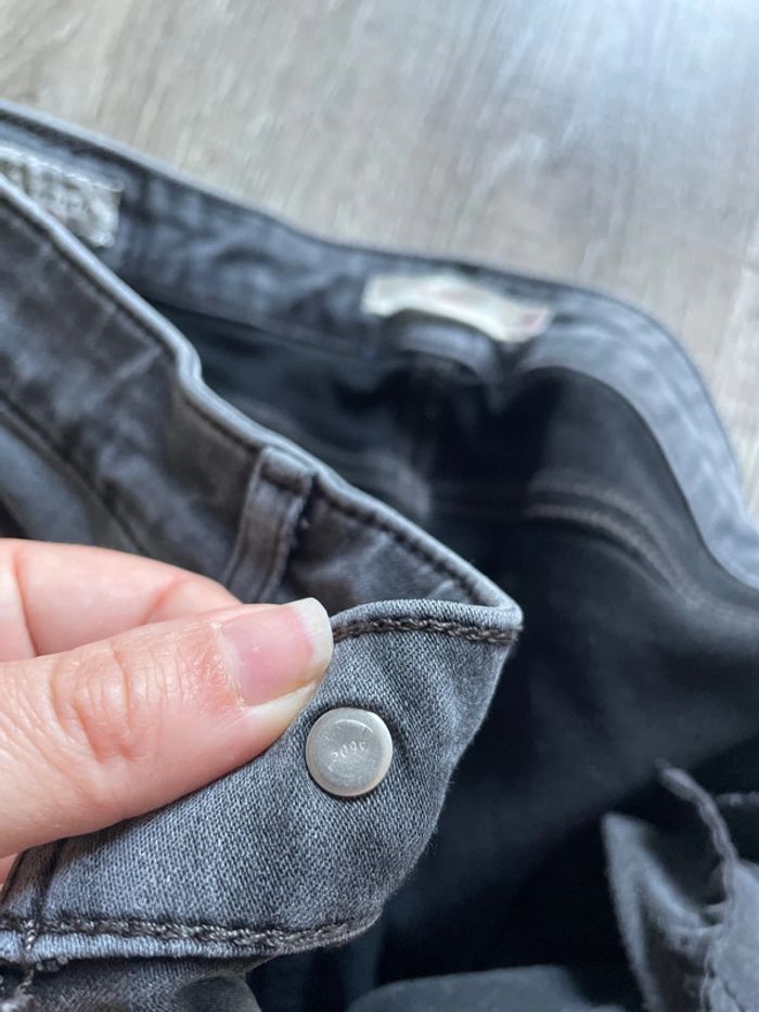 Jean levi’s 711 skinny gris 29 - photo numéro 6