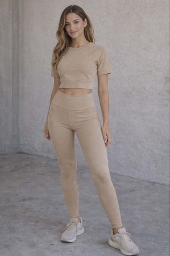 T-shirt et legging taille s/m neuf