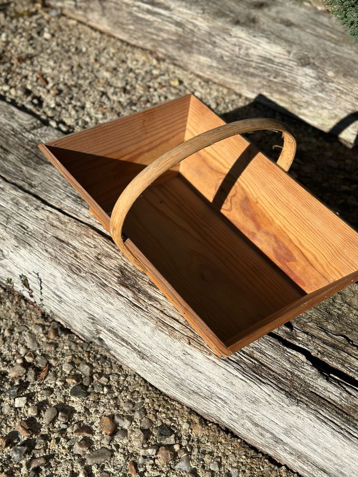 Magnifique panier en bois - photo numéro 2