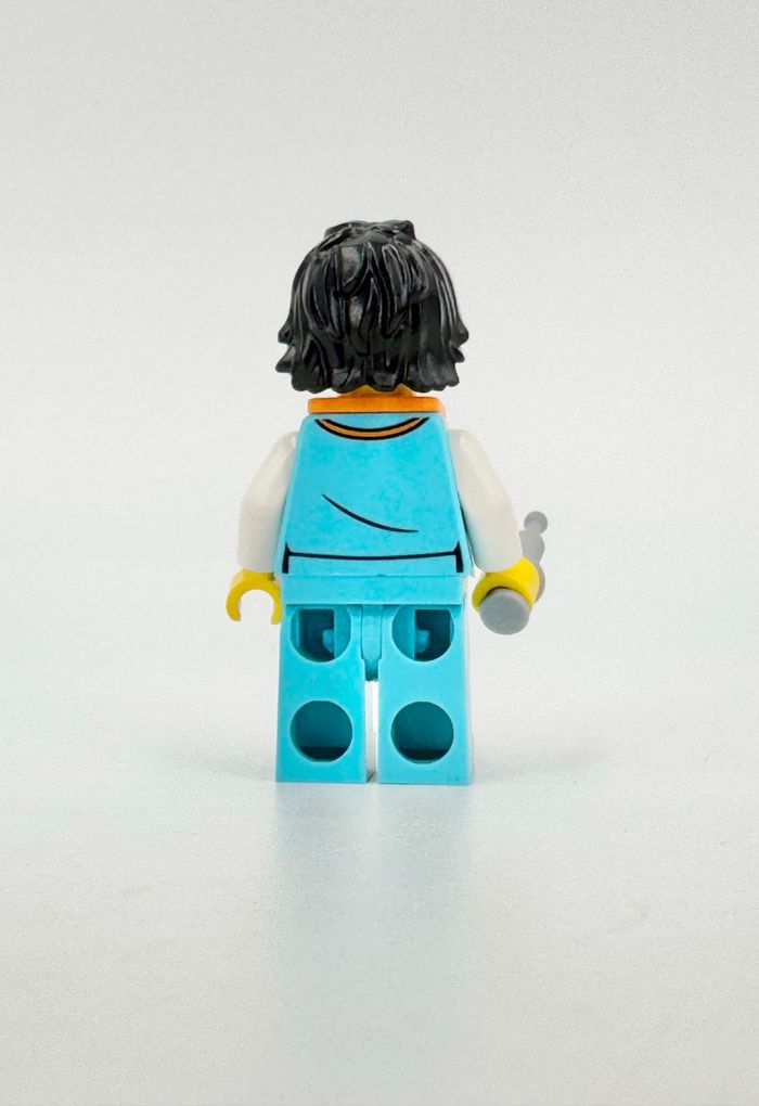 Lego Figurines City : Arctique, Explorateur infirmier équipé de son stéthoscope et seringue - NEUF - photo numéro 4