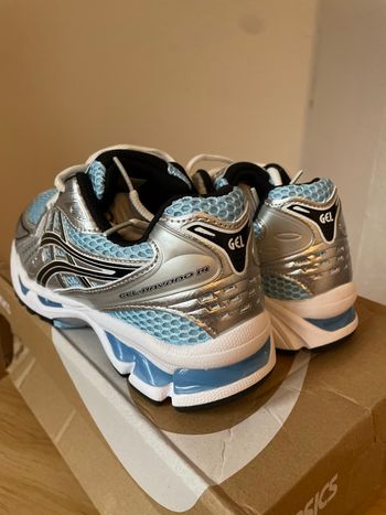 ✨ Baskets ASICS femme – Pointure 37 – Neuves avec étiquette ✨