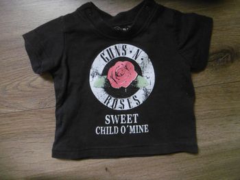 gun's n roses tee shirt   bebe 3 mois 
