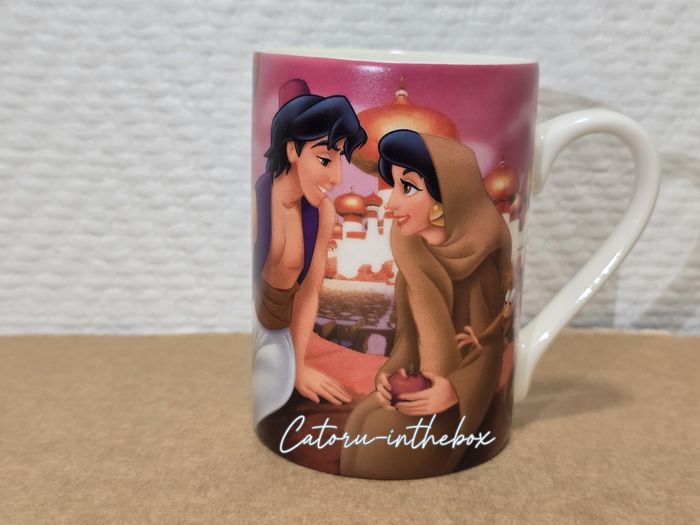 Tasse / Mug / Cup Disney Classics Aladdin Jasmine - photo numéro 1