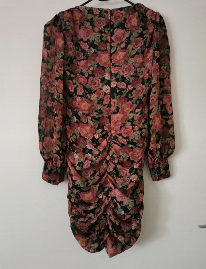 Robe femme - photo numéro 2