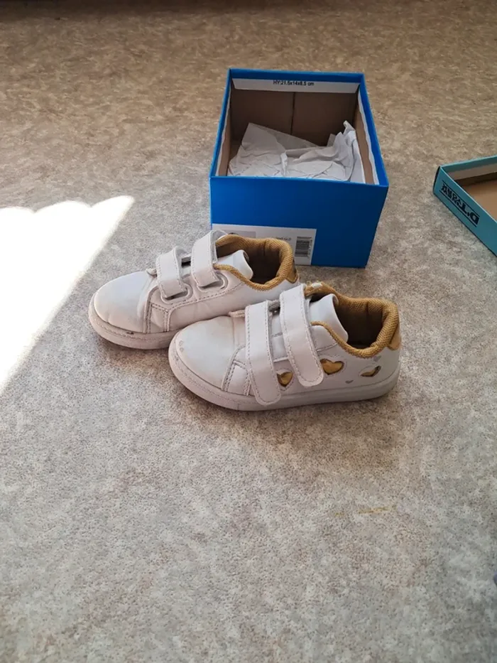 Chaussure taille 25 - photo numéro 2