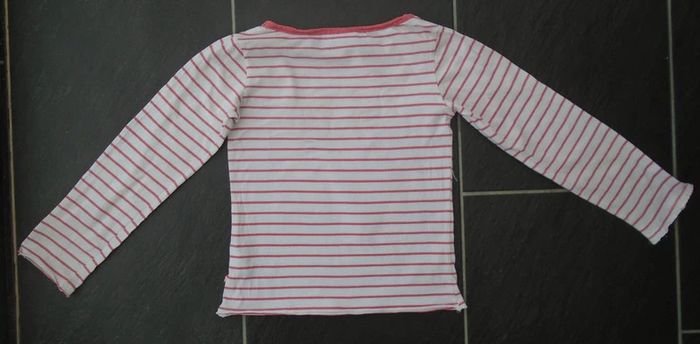 Joli tee-shirt Minnie et Daisy fille 5-6 ans - photo numéro 6