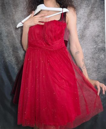 Robe bustier rouge brillante