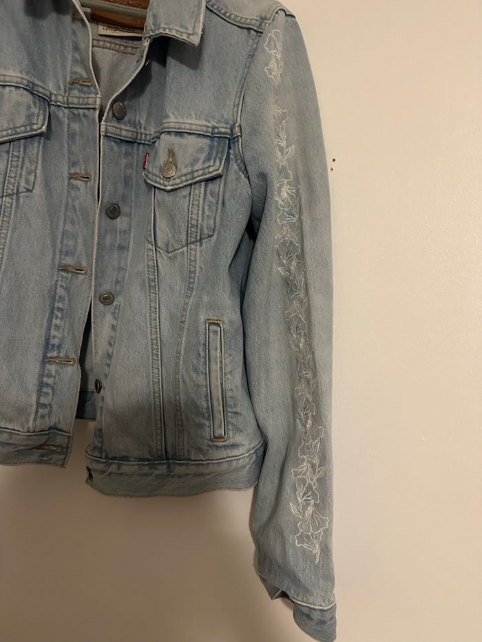 Veste en jean Levi’s à fleurs - photo numéro 3
