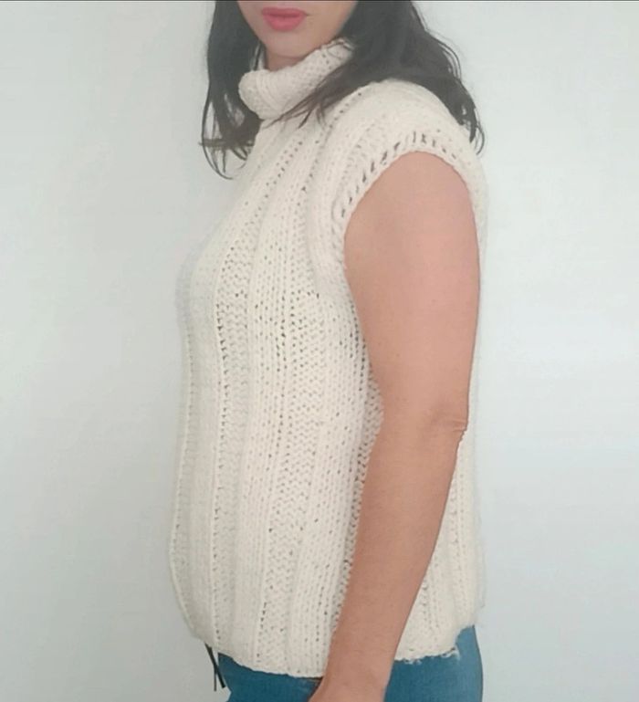 Gros pull tricot sans manches col roulé taille unique - photo numéro 4
