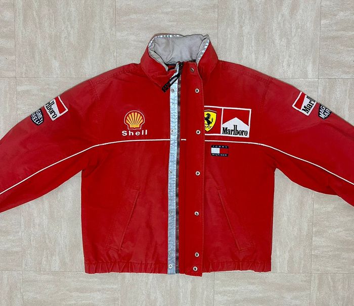 Veste Ferrari x Tommy x Marlboro - photo numéro 3