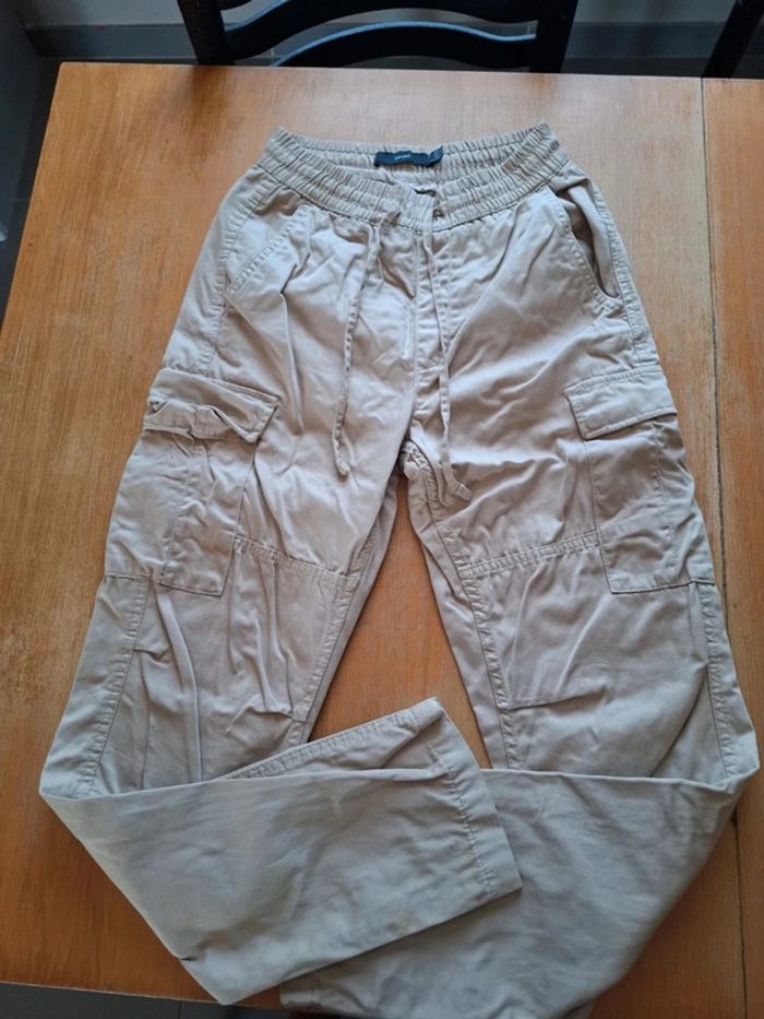 Pantalon bershka - photo numéro 2