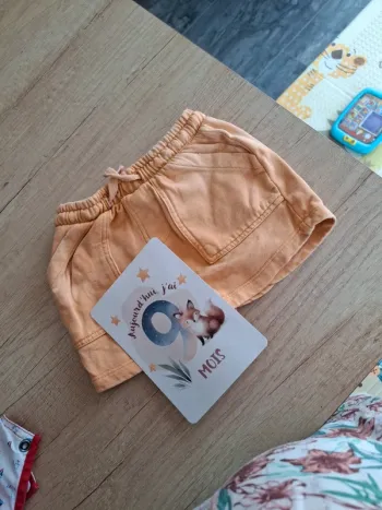 Short orange vertbaudet