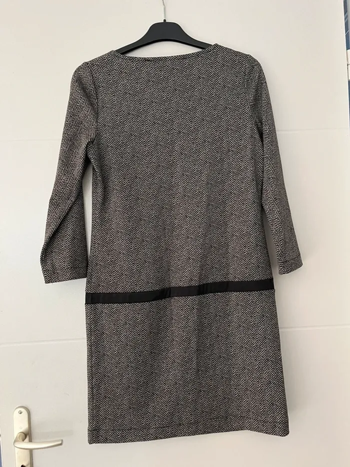 Robe à motifs la fée maraboutée taille  36 S - photo numéro 2