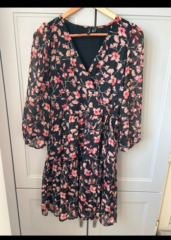 Robe fleurie cache cœur Vero Moda