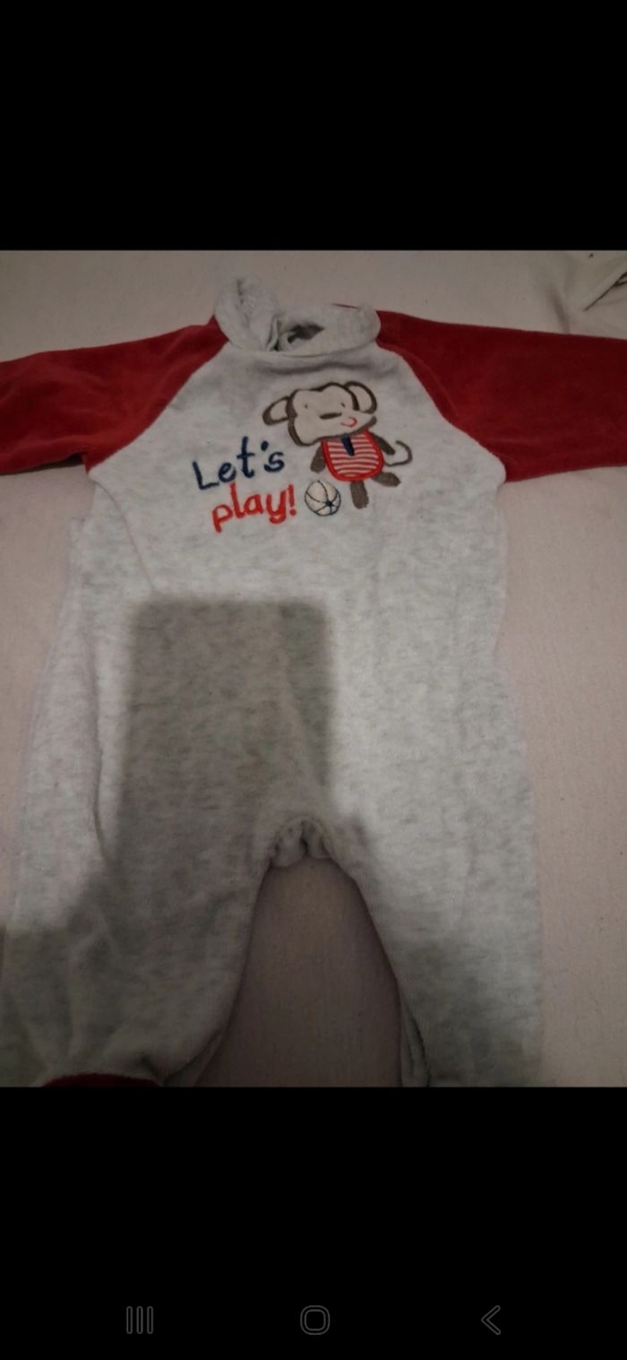 Pyjamas - photo numéro 2