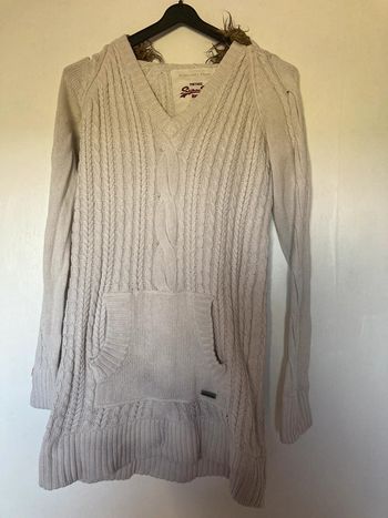 Robe pull taille M avec capuche