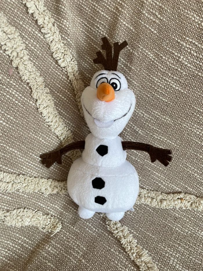Peluche doudou 23cm Disney la reine des neiges olaf très bon état