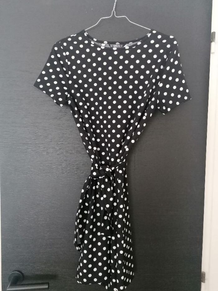 Robe à pois