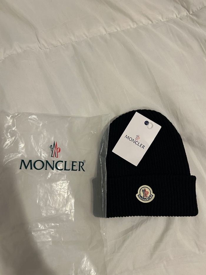Bonnet Moncler