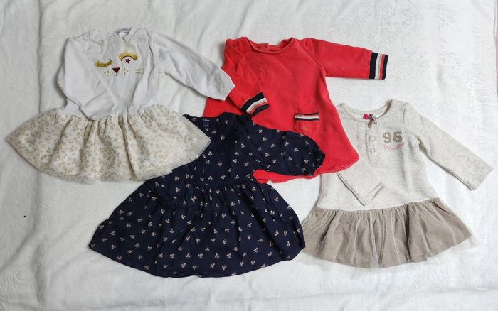 Lot robes et jupes fille - photo numéro 2