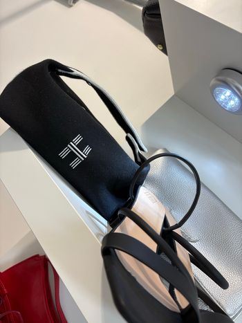 Sac ou Trousse H noir
