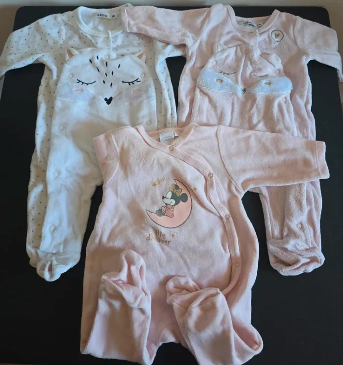 Gros lot vêtements 3 mois fille - photo numéro 9