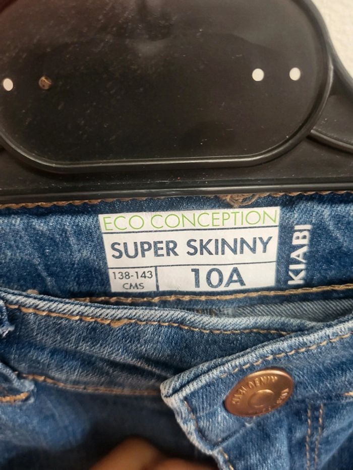 Jeans fille 10 ans - photo numéro 5