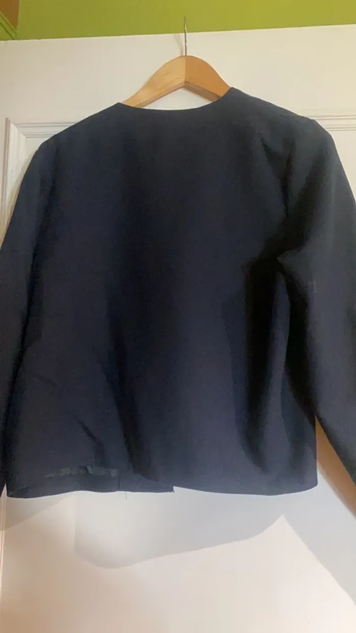 Veste bleue marine - photo numéro 3