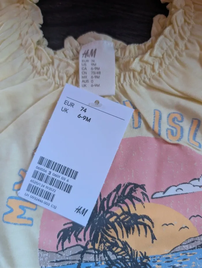 T-shirt h&m neuf . 9 mois - photo numéro 3