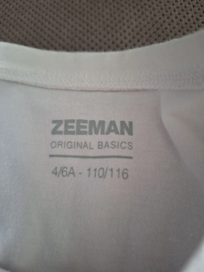 Tee-shirt blanc - photo numéro 2