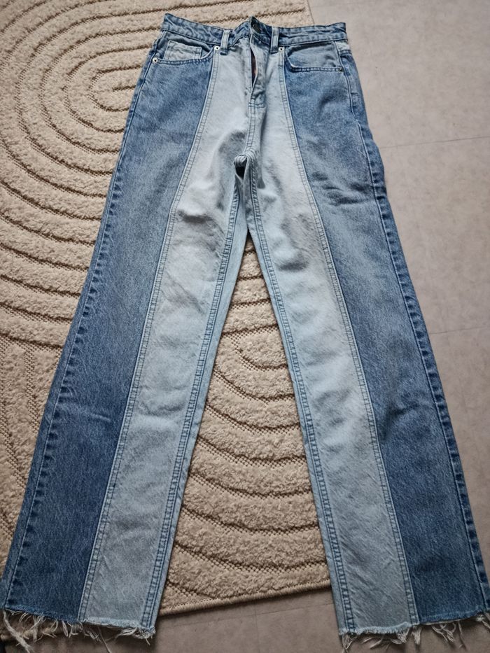 Jean MOM