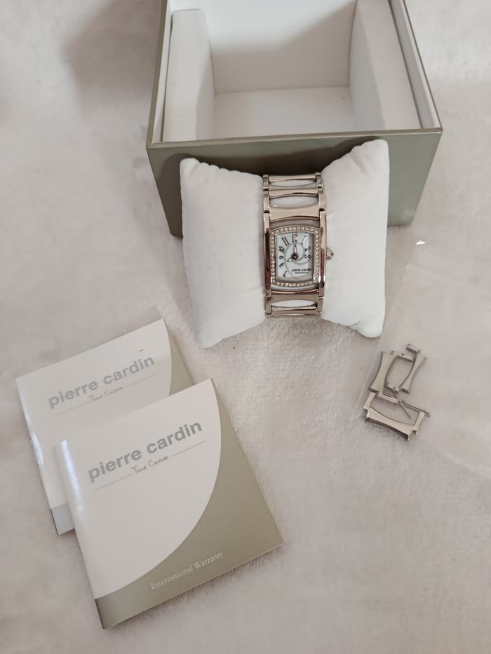 A saisir , très belle montre femme " Pierre Cardin " ! ( Bien tout lire merci) - photo numéro 3