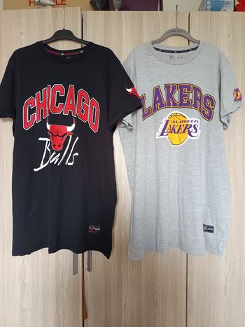 Lot 2 tee shirts NBA
